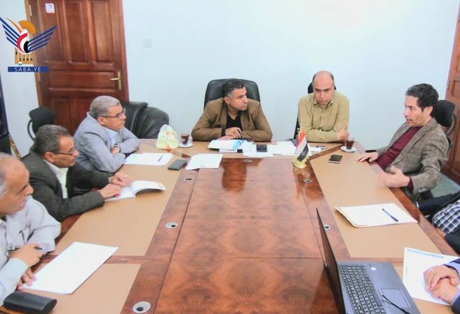 اجتماع بوزارة الكهرباء يناقش إجراءات توليد الطاقة الكهربائية بنظام "البوت"