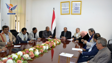 اجتماع بمجلس الشورى يناقش سبل توحيد الجهود الإعلامية لمواجهة تداعيات العدوان على اليمن وفلسطين