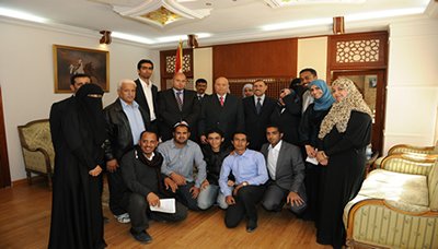 رئيس الجمهورية يستقبل مجموعة "يمننا لنبدأ من هنا"