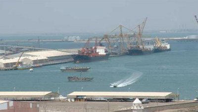 السلطات الجمركية تضبط شحنة من المسدسات تركية الصنع