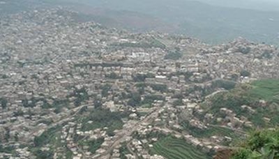 الأحزاب والتنظيمات السياسية تدين بأشد العبارات التفجير الإرهابي في إب