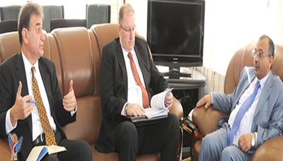 البنك الدولي يجدد التزامه بمواصلة دعم اليمن خلال المرحلة الانتقالية الراهنة