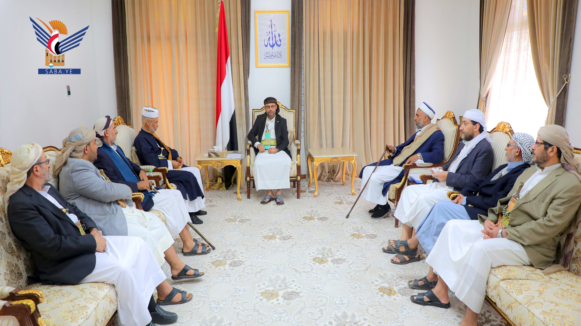 الرئيس المشاط يشيد بدور العلماء في التصدي للعدوان الأمريكي السعودي وتحصين الجبهة الداخلية