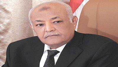 باسندوة يعزي إسماعيل الضالعي باستشهاد نجله