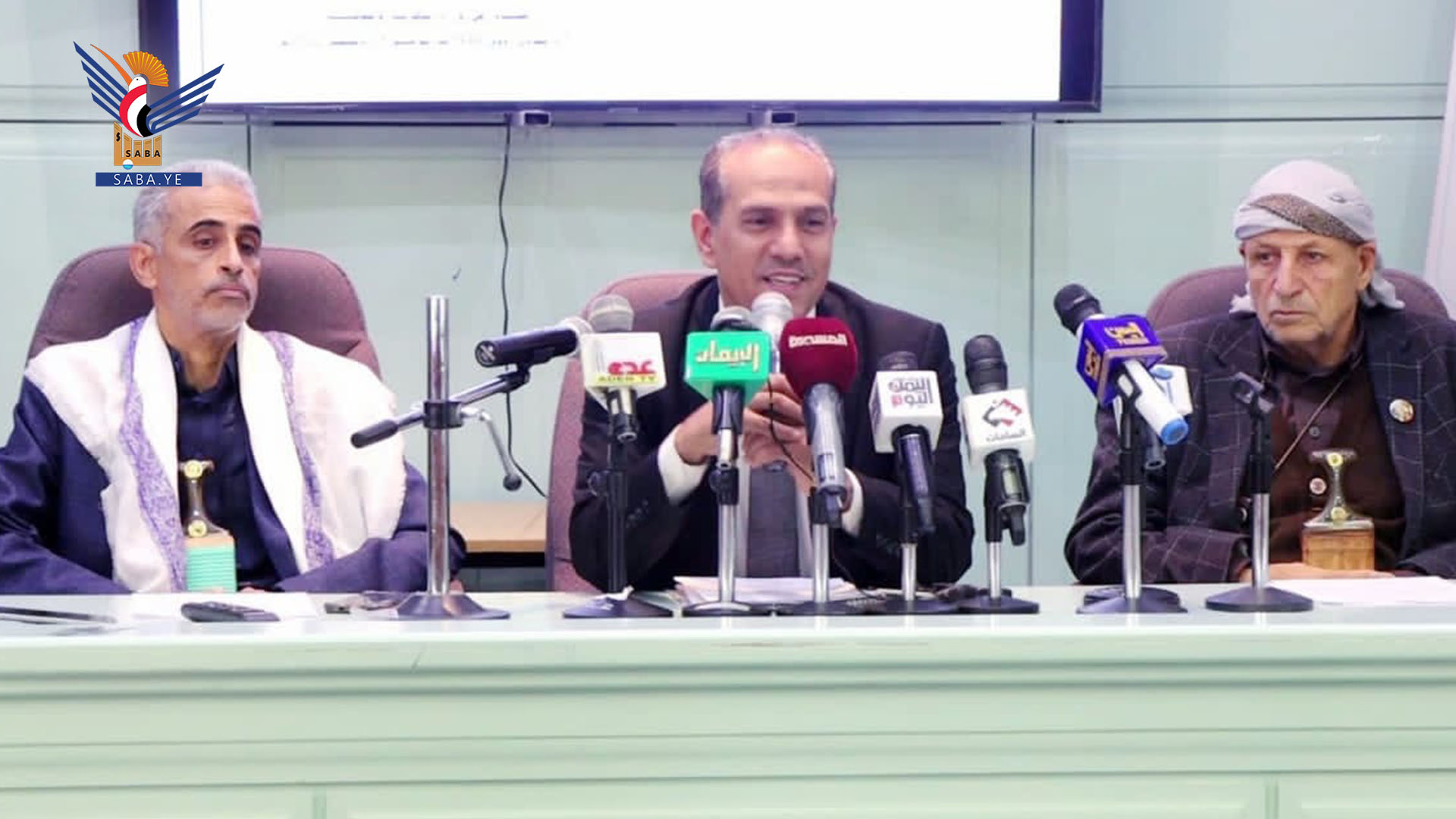 وزارة الكهرباء تعلن تخفيض تعرفة وحدة الطاقة المباعة للمستهلكين