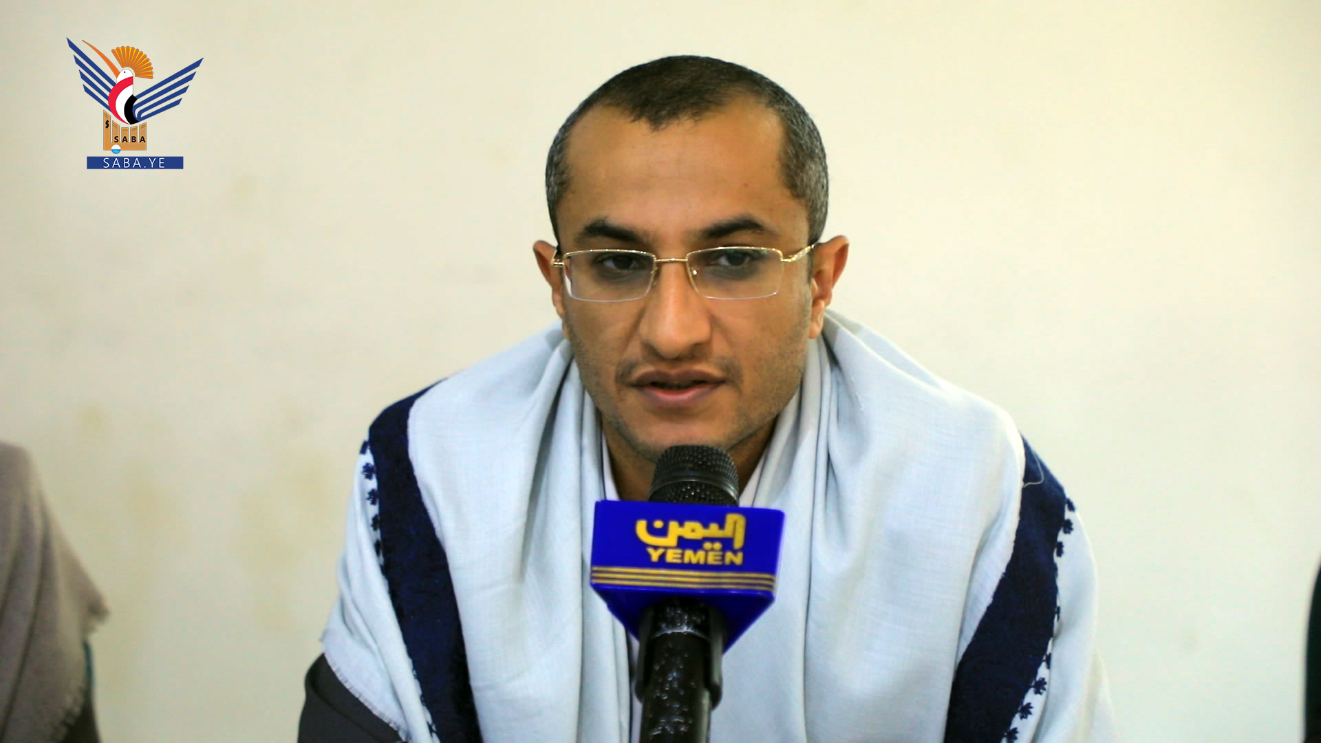 وزير الخدمة المدنية يدشن الدورة الثالثة حول دليل تطوير الخدمات