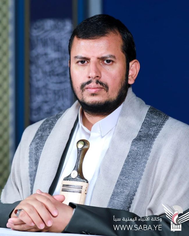 قائد الثورة يدعو إلى الخروج المليوني غدًا الجمعة احتفاءً بالنصر ومباركة للشعب الإيراني وقيادته بالانتصار العظيم