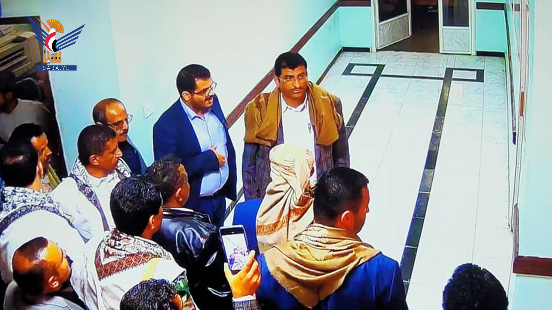 الدكتور أبو لحوم يطلع على مستوى الأداء بمركز المعلومات في محافظة إب