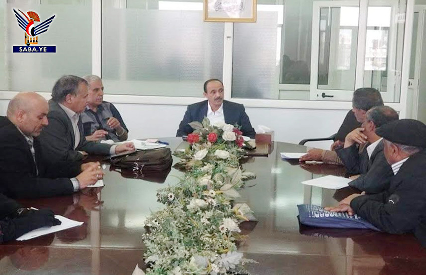 اجتماع برئاسة وزير الأشغال يناقش أداء الوحدة التنفيذية للرؤية الوطنية
