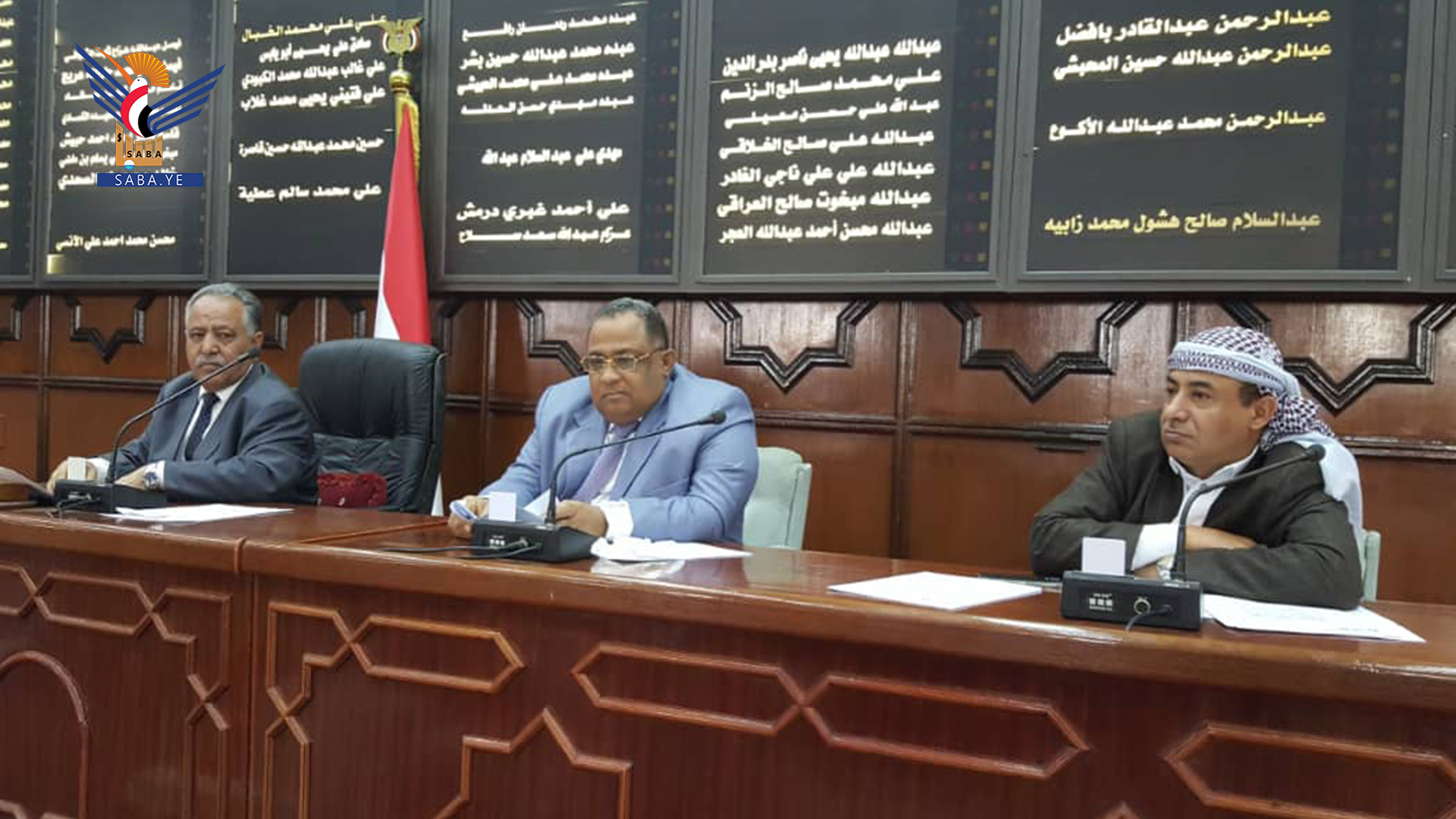 مجلس النواب يهنئ قائد الثورة والمجلس السياسي بحلول شهر رمضان ويصوّت على مشروع قانون منع التعاملات الربوية