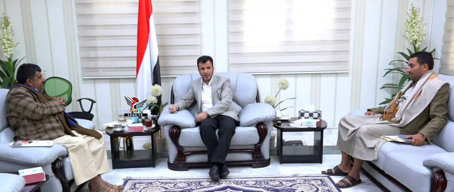 وزير الصحة يناقش مع محافظ مأرب الوضع الصحي بالمحافظة