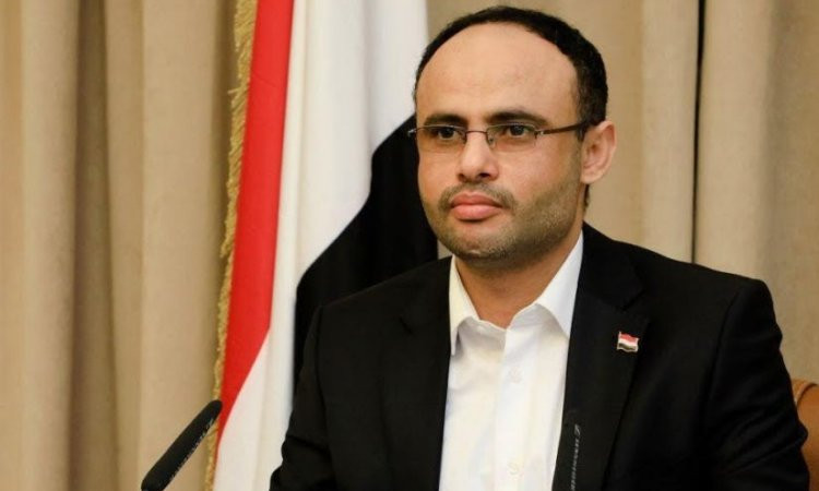 الرئيس المشاط يعزي في وفاة القاضي العلامة محمد بن علي مرعي