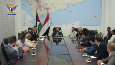 وزير النقل: شركة الخطوط الجوية اليمنية ملك للشعب اليمني ويجب أن تقدم خدماتها للمواطنين من المهرة حتى صعدة
